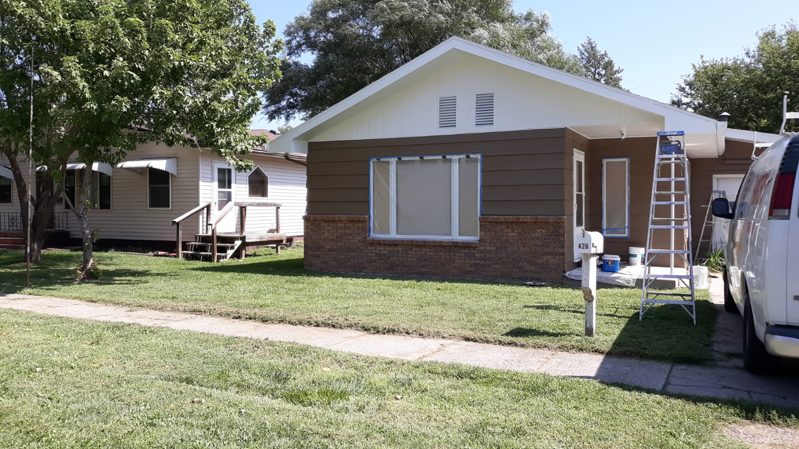 EXTERIOR PAINTING. NEBRASKA